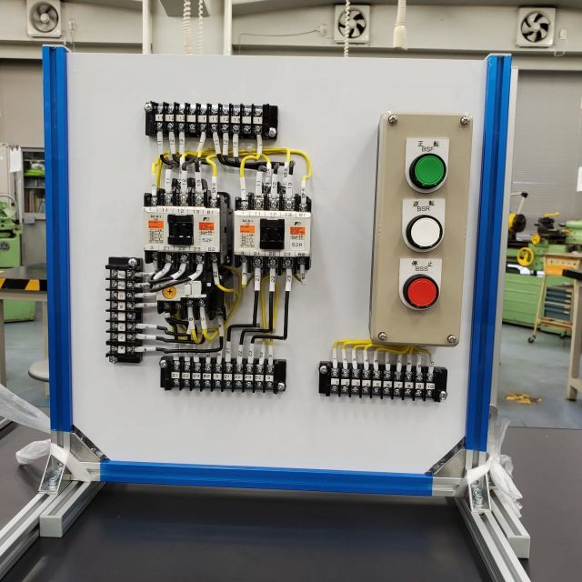 ステキな実験装置が届きました。
#生産工学実習
#日大 #日本大学 #生産工学部電気電子工学科